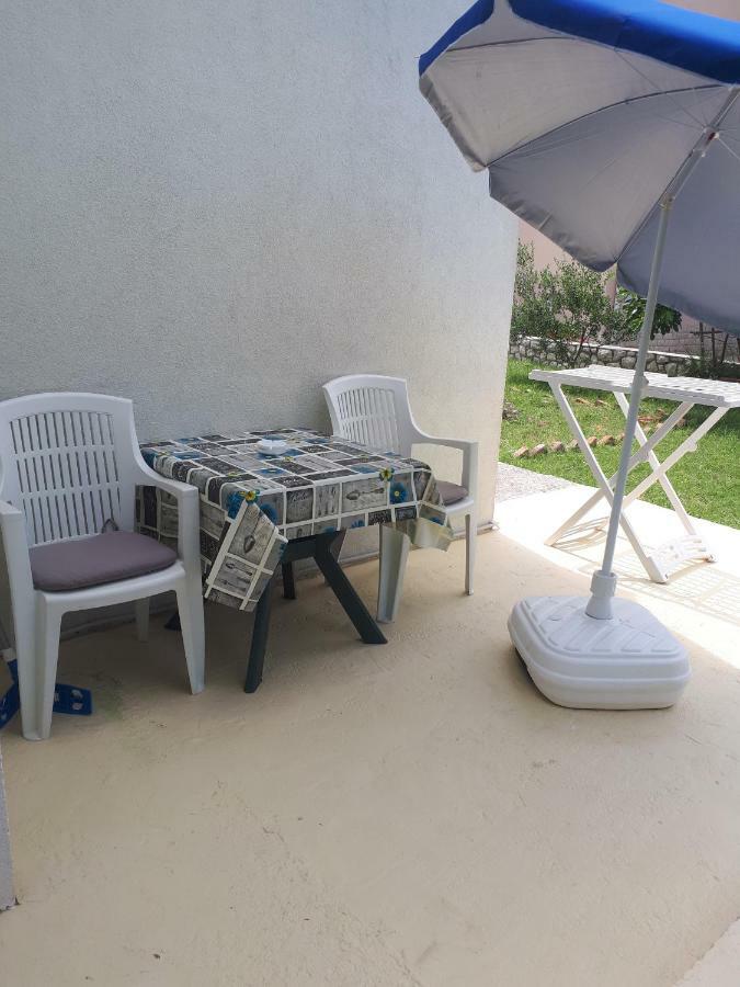 Apartmani Ivana Lopar Exterior foto